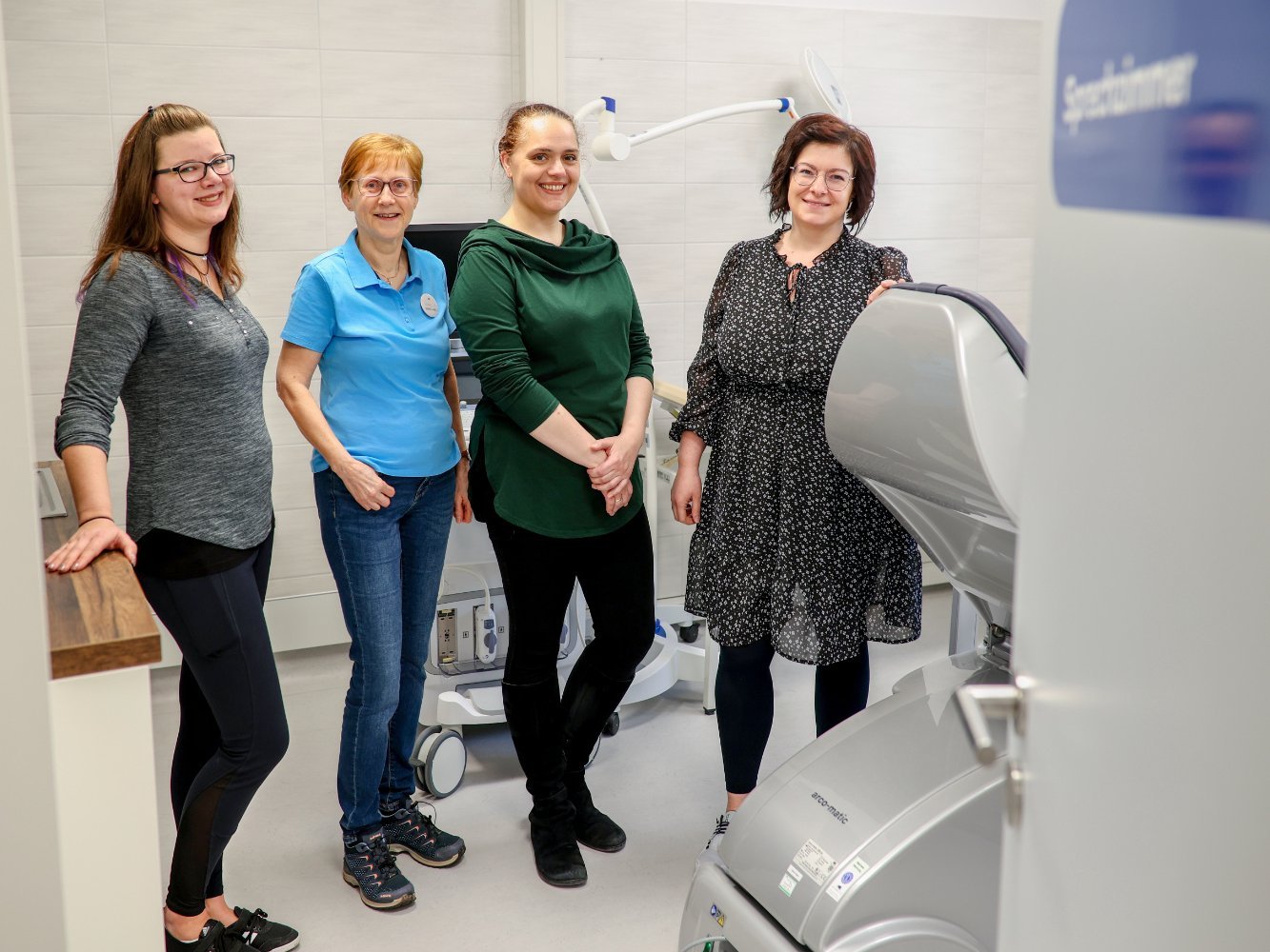 Frauenarztpraxis Dr. Börzsönyi & Dilenge Gmbh Neue Frauenarztpraxis eröffnet in Suhl: SRH Zentralklinikum Suhl